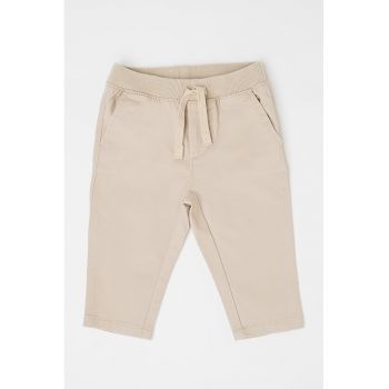 Pantaloni de trening cu buzunare oblice