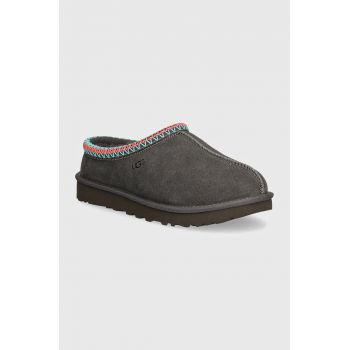 UGG papuci din piele intoarsa Tasman culoarea gri, 5955-DGRY