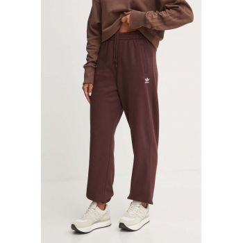 adidas Originals pantaloni femei, culoarea bordo, cu imprimeu, IY9639 ieftin