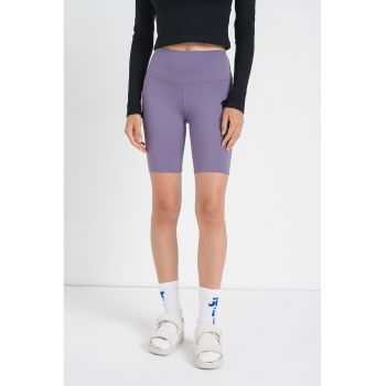 Colanti scurti cu tehnologie Dri-FIT - pentru antrenament