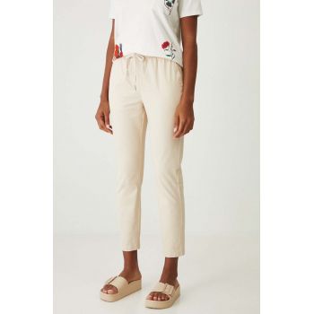 Medicine pantaloni femei, culoarea bej, fason chinos, medium waist