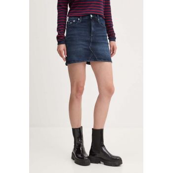 Tommy Jeans fustă din denim culoarea bleumarin, mini, dreaptă, DW0DW18951