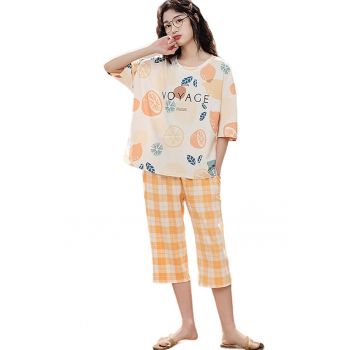 Pijama dama - set doua piese - bluza maneca scurta si pantaloni trei sferturi - model cu fructe deliciose - tematica tasty fruits - EFAYN