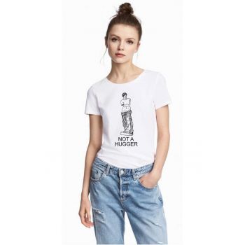 Tricou dama alb - Not a hugger la reducere