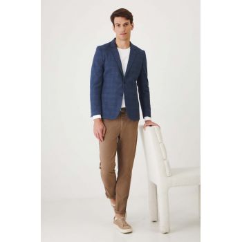 Medicine pantaloni barbati, culoarea maro, cu fason chinos