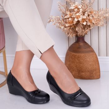 Pantofi dama cu platforma Negri din Piele Ecologica Bell