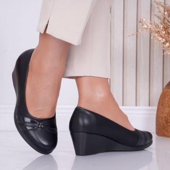 Pantofi dama cu platforma Negri din Piele Ecologica Carolyn