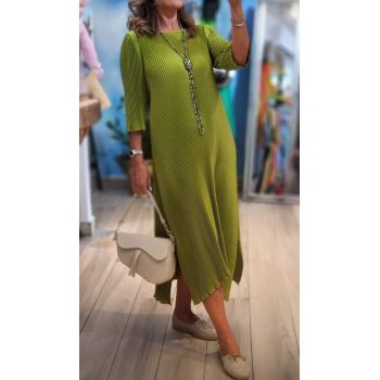 Rochie A-line plisata cu maneci trei sferturi si crapaturi laterale, verde oliv