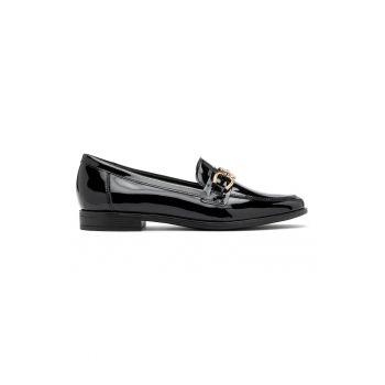 Pantofi loafer de piele ecologica lacuita