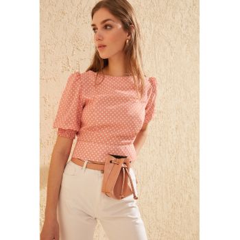 Bluza crop cu buline