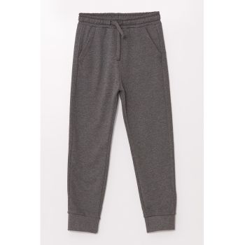 Pantaloni de trening conici