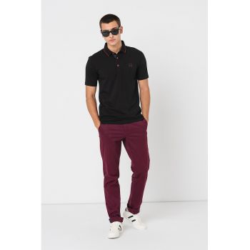 Tricou polo slim fit cu logo