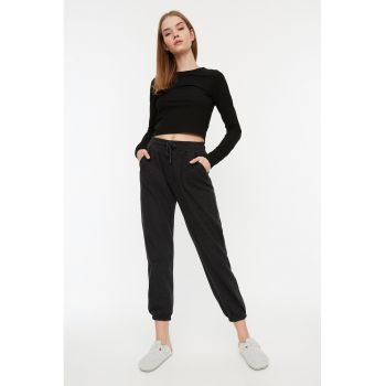 Pantaloni sport crop tricotati fin