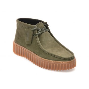 Ghete casual CLARKS verzi, TORHMOS, din nabuc