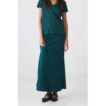 Medicine fusta culoarea verde, maxi, drept