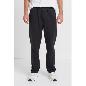 Pantaloni de trening cu talie ajustabila