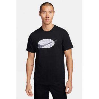 Tricou cu decolteu la baza gatului si imprimeu logo Swoosh