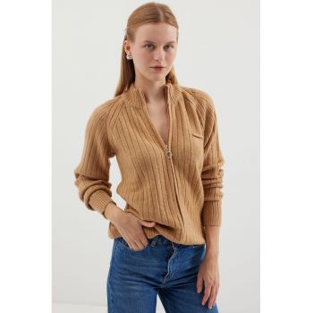 Cardigan cu fermoar si maneci raglan