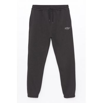 Pantaloni de trening din amestec de bumbac cu talie medie