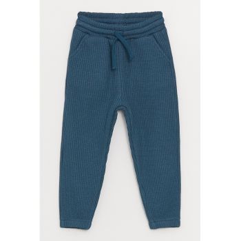 Pantaloni de trening tricotati