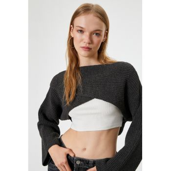 Pulover crop cu decolteu barcuta