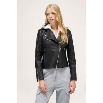 Jacheta biker de piele sintetica cu gluga