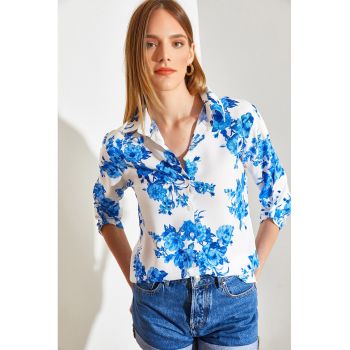 Camasa regular fit cu model floral