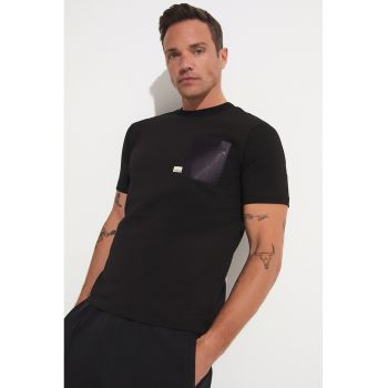 Tricou slim fit