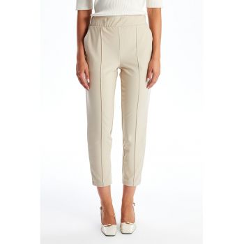 Pantaloni crop cu talie inalta