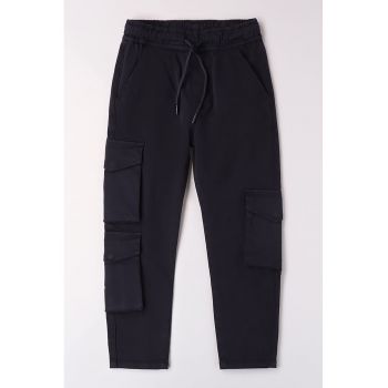 Pantaloni cargo cu snur in talie