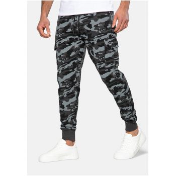 Pantaloni de trening cargo cu imprimeu camuflaj Timer 4607