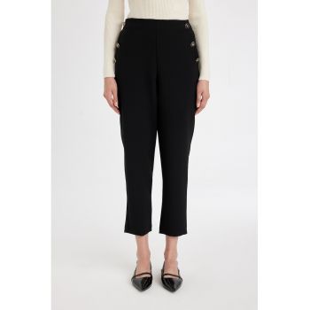 Pantaloni crop cu talie inalta