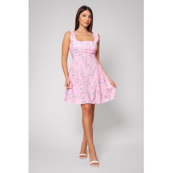 Rochie mini cu decolteu patrat si model floral