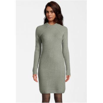 Rochie tricotata cu maneci raglan