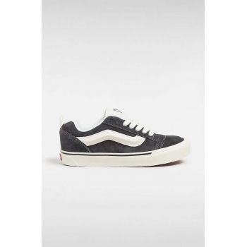 Vans tenisi din piele intoarsa Knu Skool culoarea gri, VN000CS0BGF1