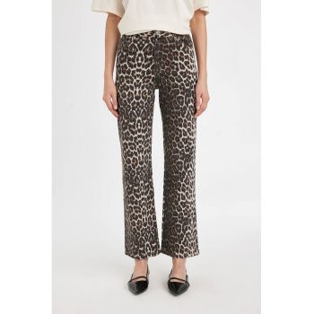 Pantaloni drepti cu animal print