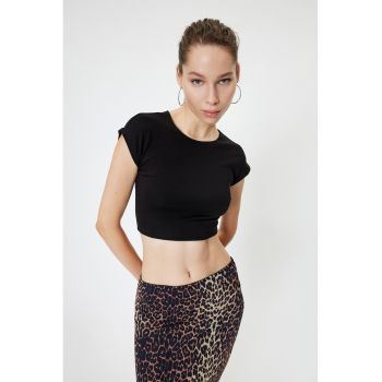 Tricou crop slim fit din amestec de modal