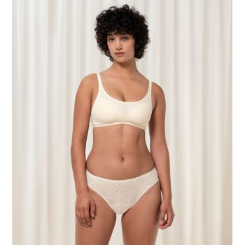 TRIUMPH FIT SMART P Sutien fără armătură vanilie