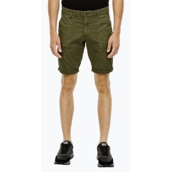 Pantaloni scurti barbati John cu talia medie si croiala Regular fit - Verde