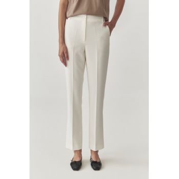 Pantaloni conici eleganti