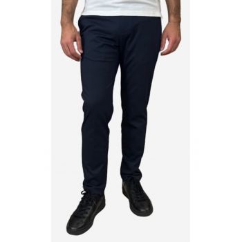 Pantaloni costum barbati cu croiala Slim fit si cu tesatura din jerseu elastic bleumarin inchis