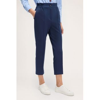 Pantaloni crop cu talie elastica