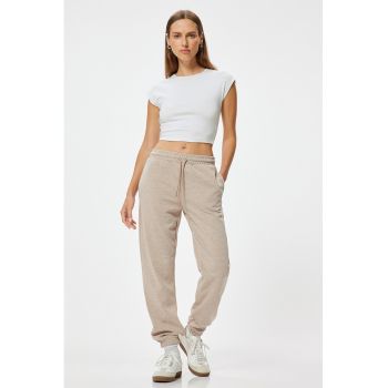 Pantaloni de trening cu buzunare laterale