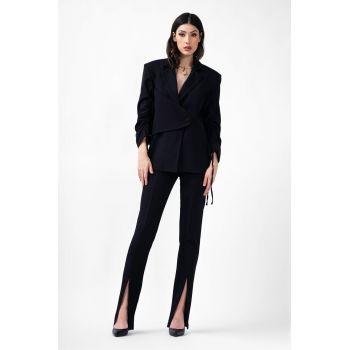 Costum negru cu sireturi si pantaloni slim fit