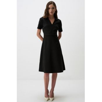 Rochie midi evazata