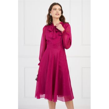 Rochie DY Fashion magenta din voal cu insertii din fir lurex