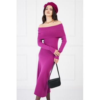 Rochie Ofelia magenta cu decolteu lasat pe umeri