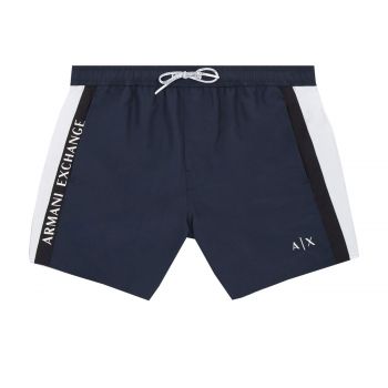 Boxer style swim trunks l