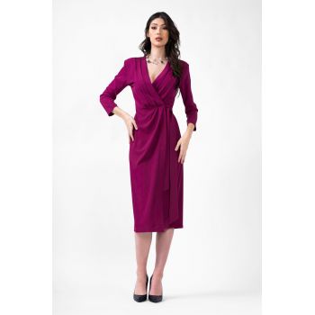 Rochie midi fuchsia cu pliuri si cordon in talie