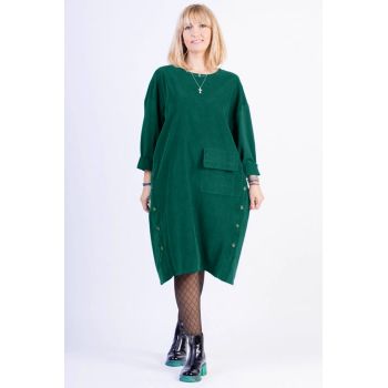 Rochie lunga din catifea reiata cu nasturi decorativi, verde